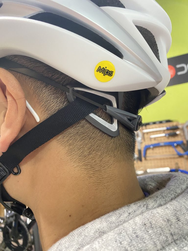 良い例頭骨と首の骨の位置