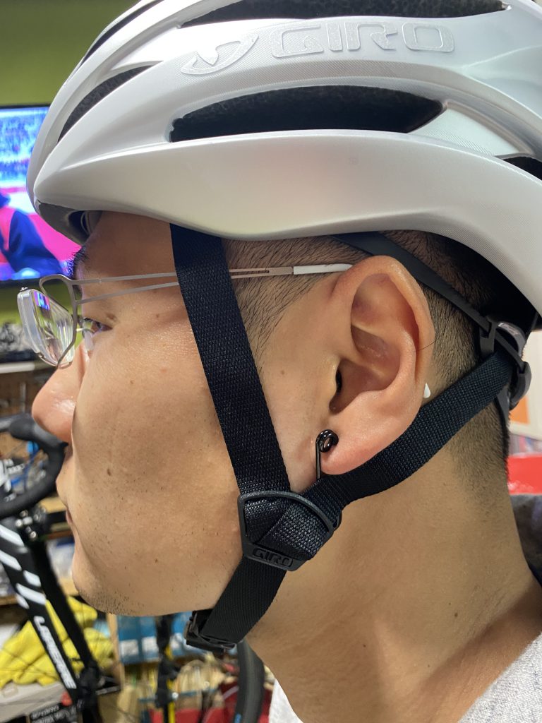 良い例耳たぶの真下