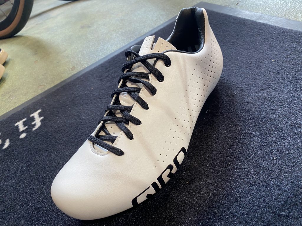 ロードバイク用ビンディングシューズ